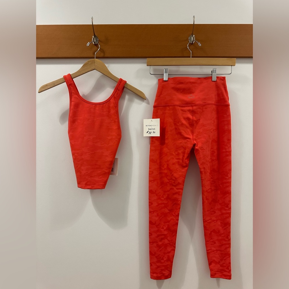 Beyond yoga x barre3 Leggings